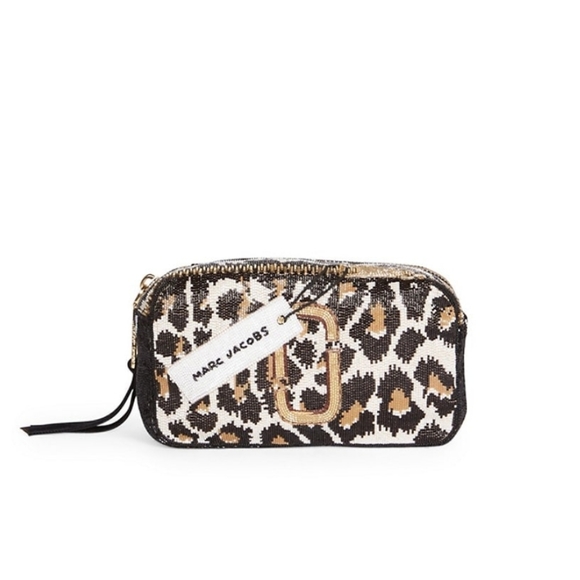 SOLD MARC JACOBS The Snapshot Trompe L'Oeil Pouch NWTs - Picture 2 of 5